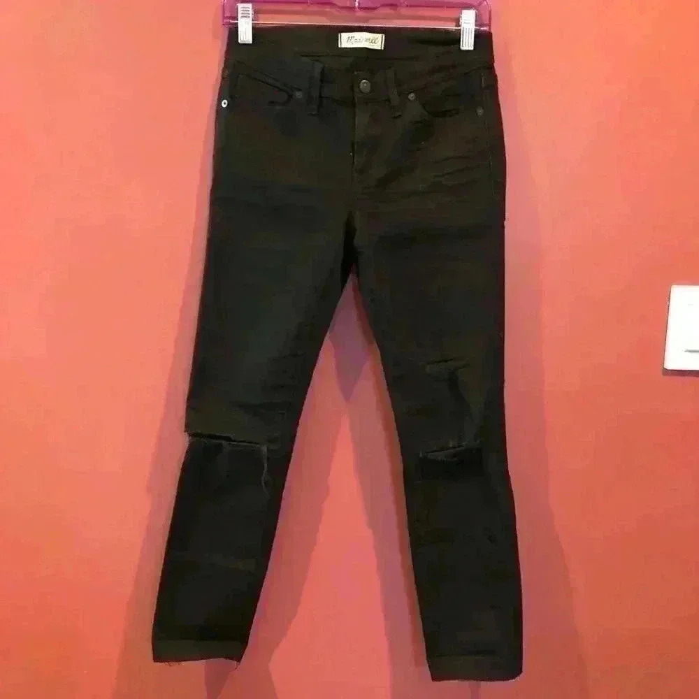 Madewell Skinny Jeans.